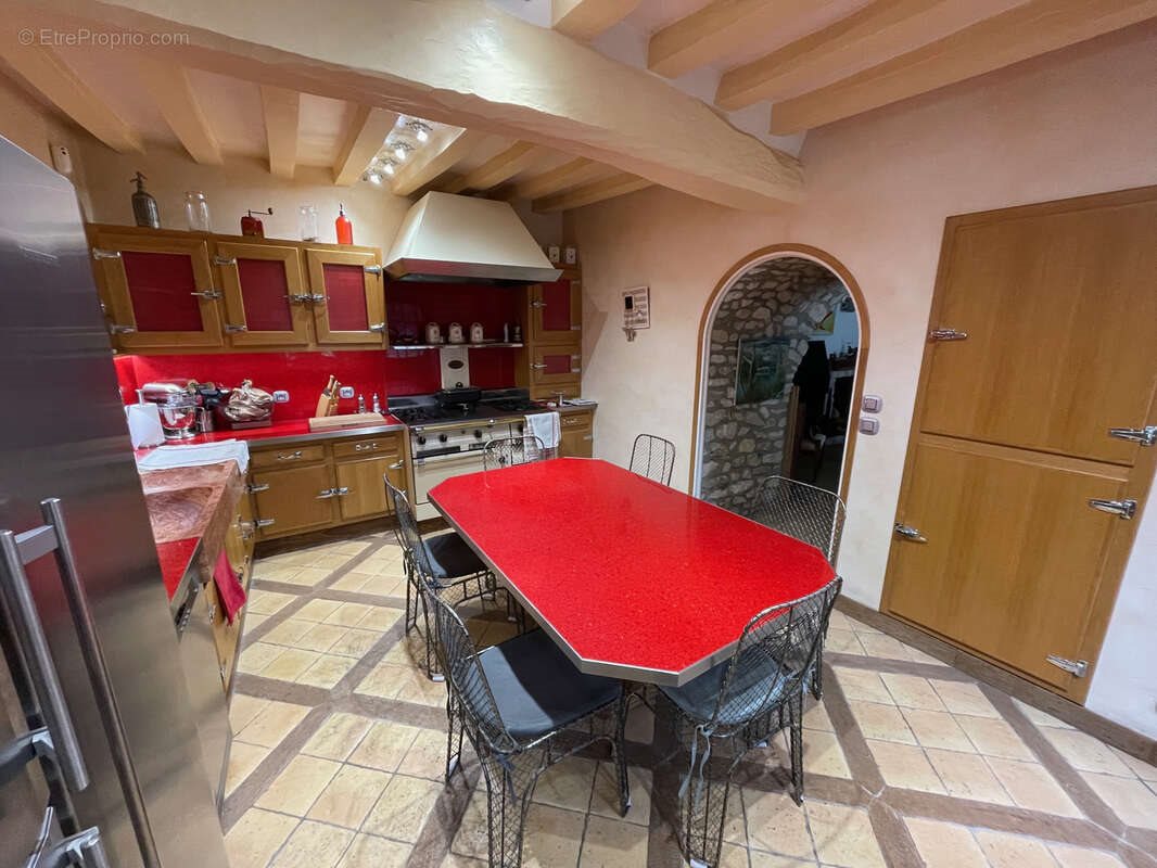 Maison à vendre, 200m², Thoiry