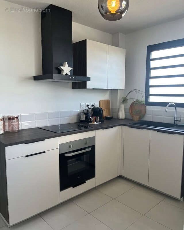 Appartement à vendre, 51m², Le Moule