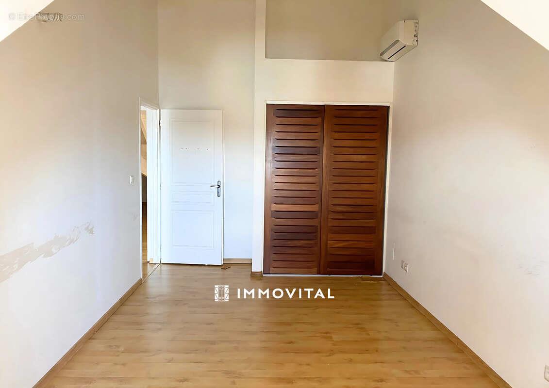 Appartement à vendre, 74m², Petit-Bourg