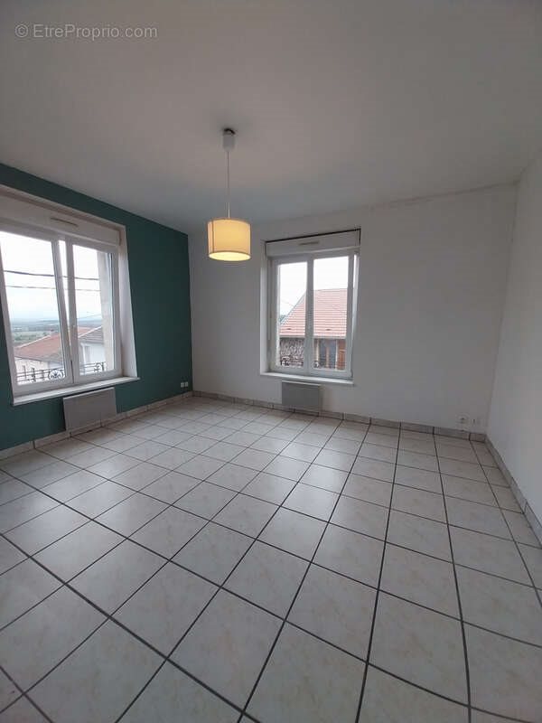 Appartement à vendre, 203m², Bouxières-sous-Froidmont