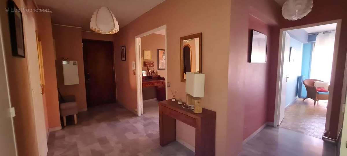 Appartement à vendre, 57m², Nice