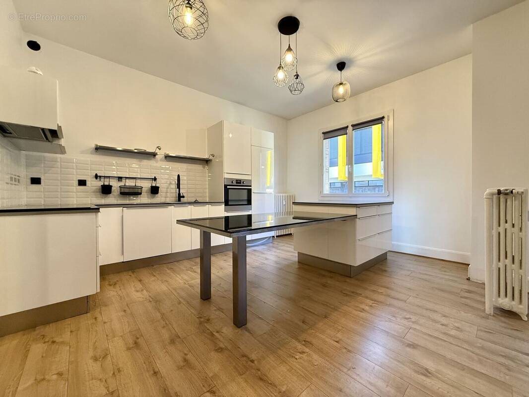 Appartement à vendre, 79m², Clermont-Ferrand