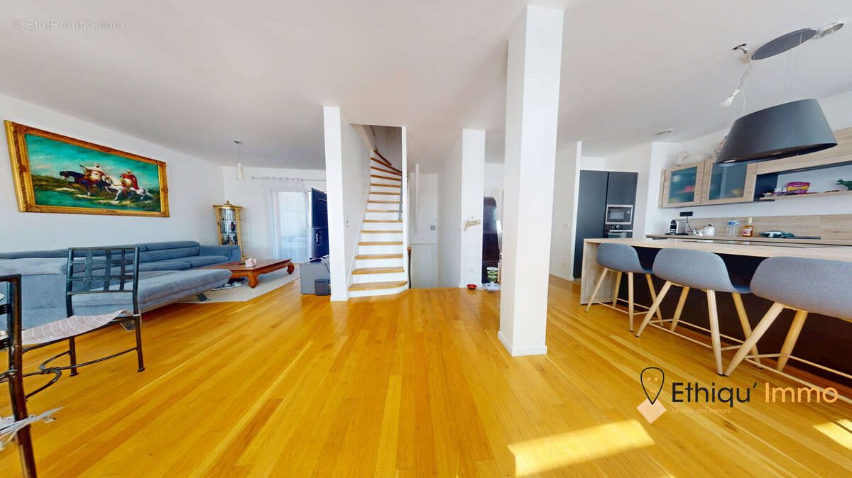 Appartement à vendre, 380m², Bar-sur-Aube