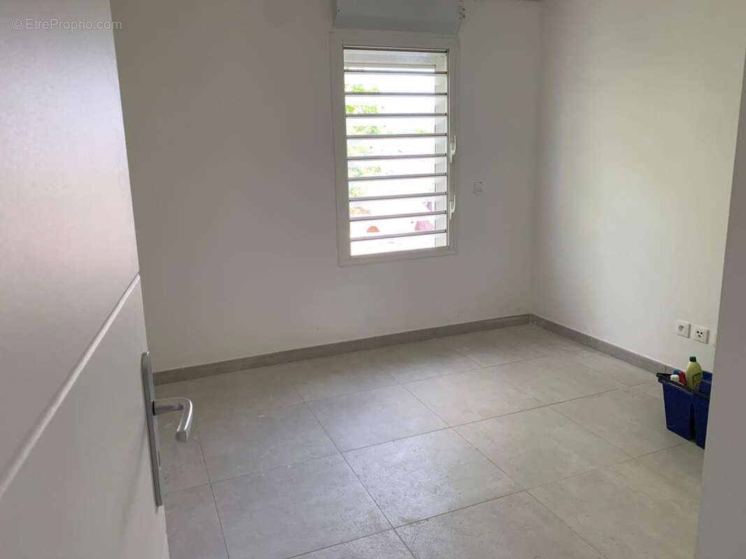 Appartement à vendre, 49m², Fort-de-France