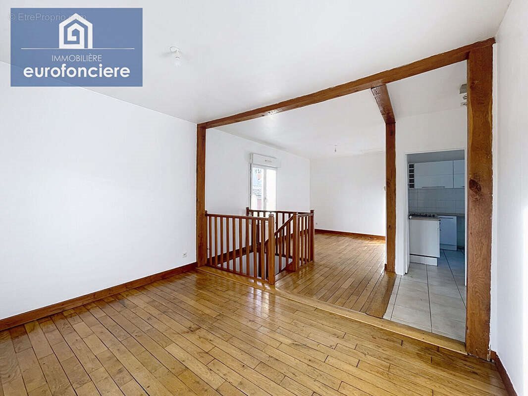 Maison à vendre, 99m², Sainte-Savine