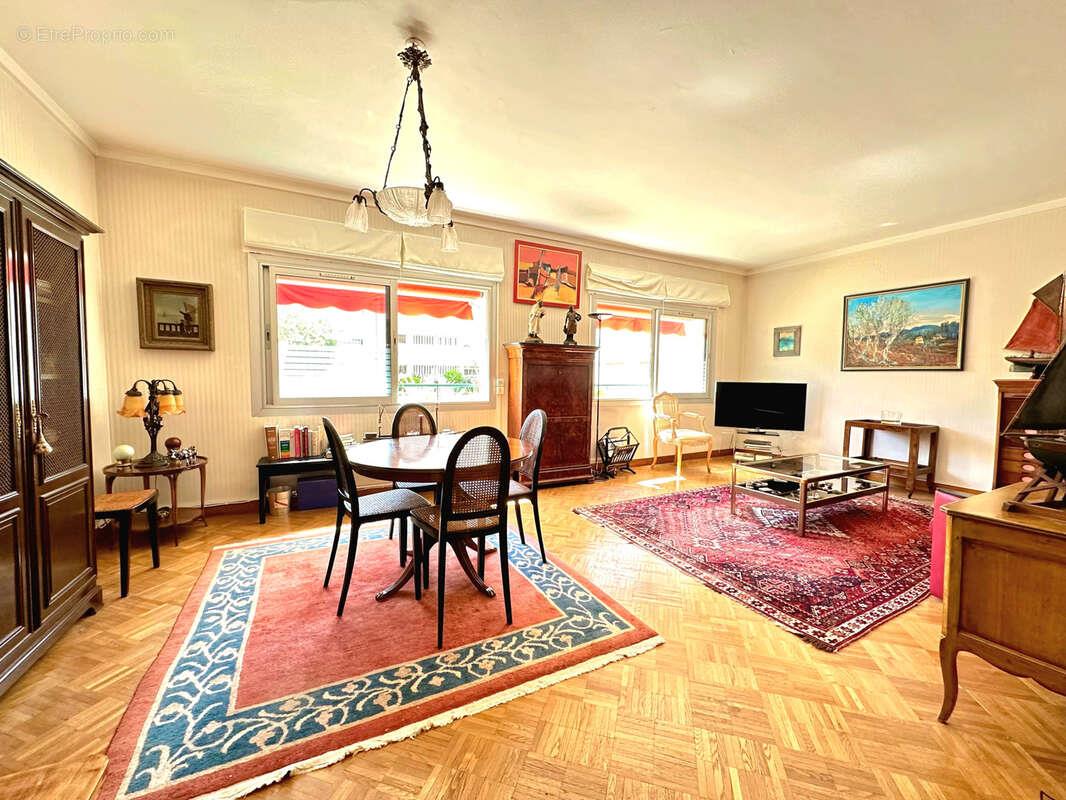 Appartement à vendre, 92m², Marseille 8ème