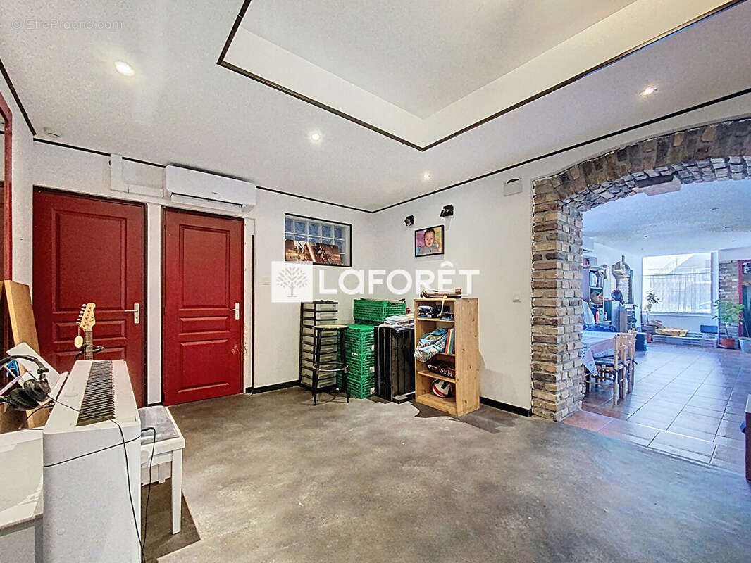 Maison à vendre, 164m², Vouziers