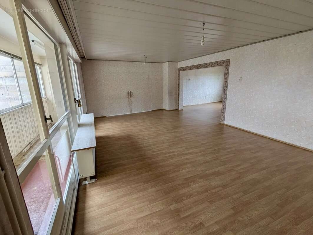 Appartement à vendre, 136m², Faulquemont