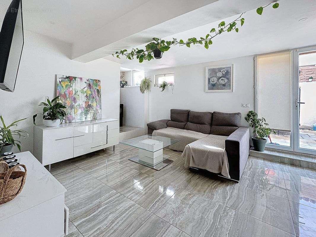 Maison à vendre, 64m², Marseille 15ème