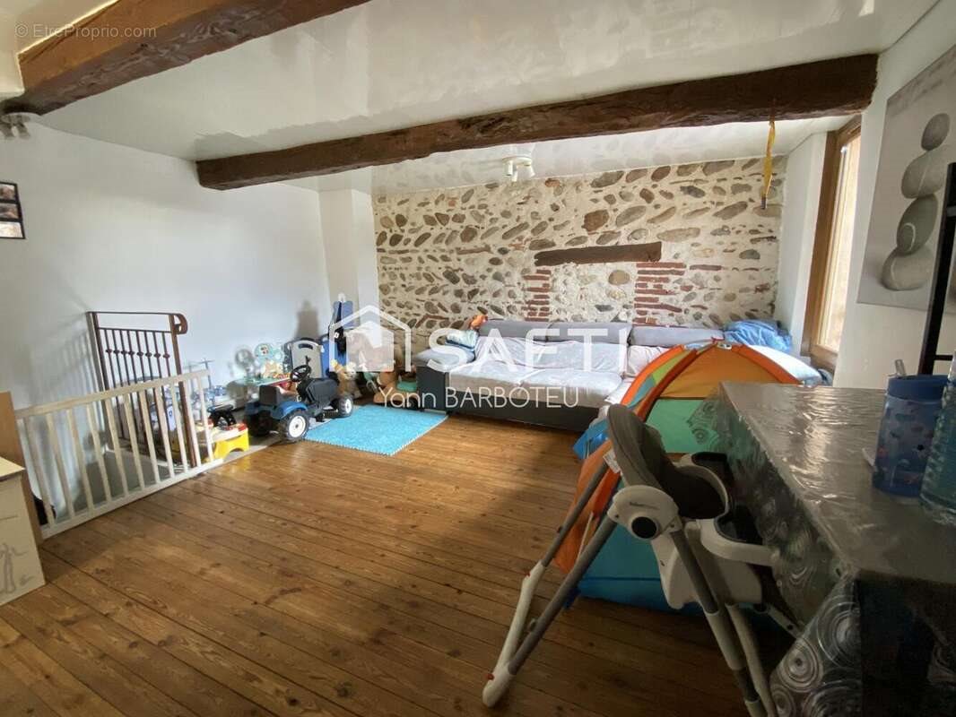 Maison à vendre, 61m², Villeneuve-la-Rivière