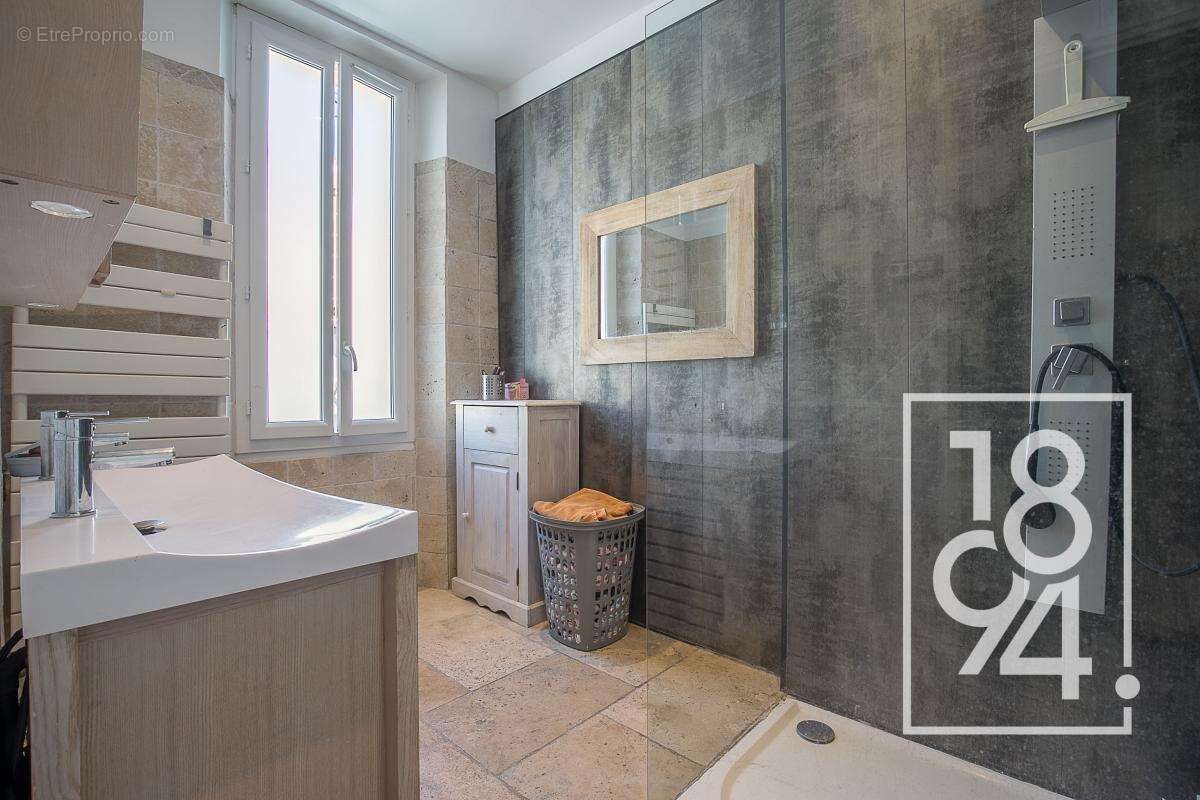 Maison à vendre, 209m², Marseille 13ème