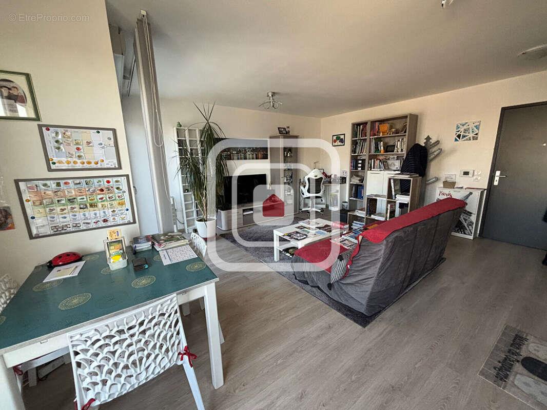 Appartement à vendre, 45m², Reims