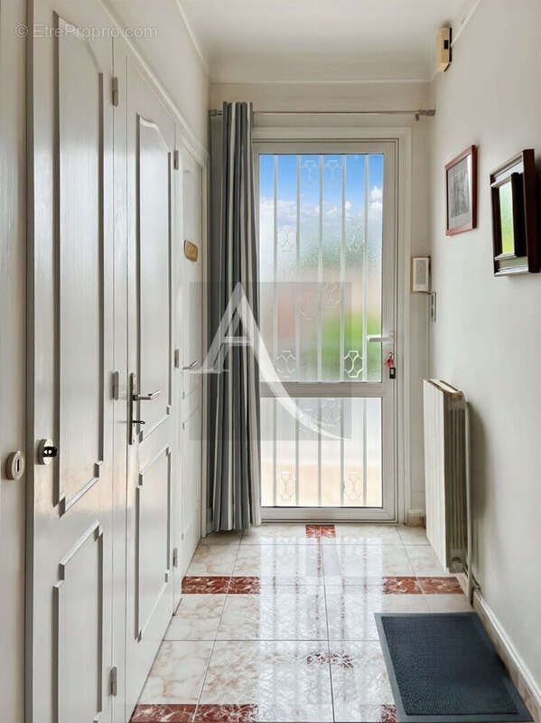 Maison à vendre, 122m², Montayral