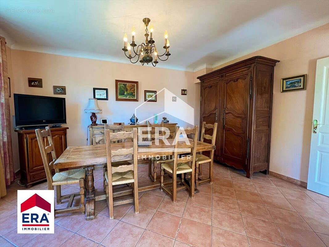 Maison à vendre, 145m², Mazan