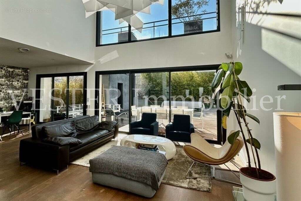 Maison à vendre, 270m², Bordeaux