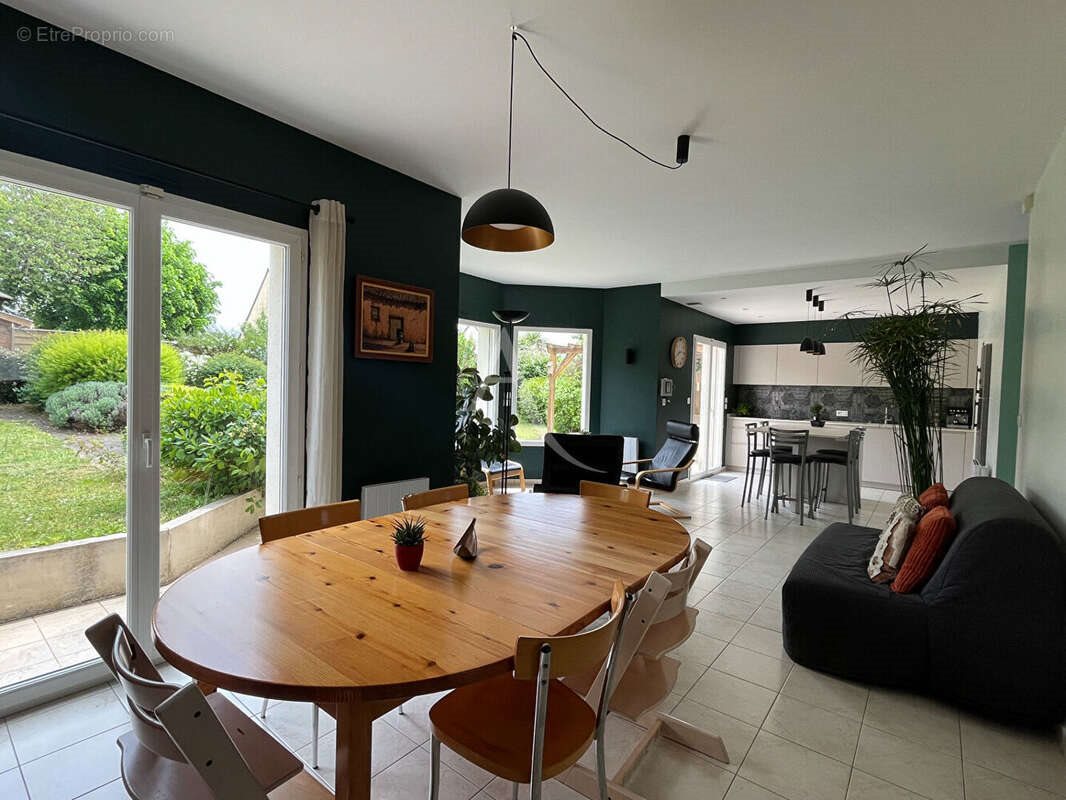 Maison à vendre, 161m², Saint-Herblain