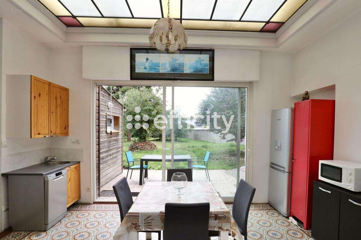 Maison à vendre, 178m², Capinghem