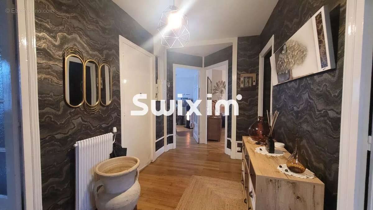 Appartement à vendre, 83m², Lons-le-Saunier