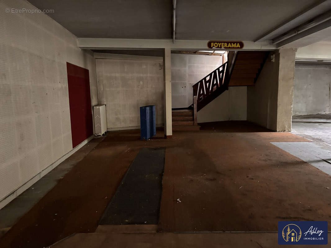 Appartement à vendre, 748m², Ussel