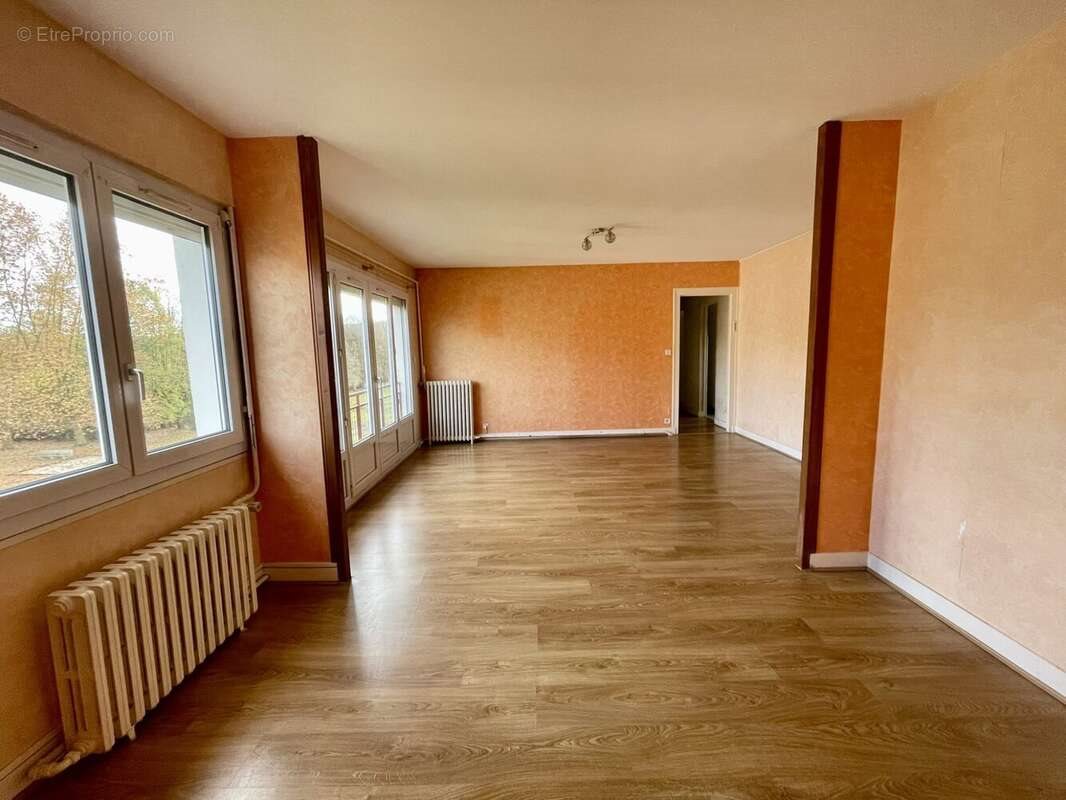 Appartement à vendre, 73m², Saint-Astier