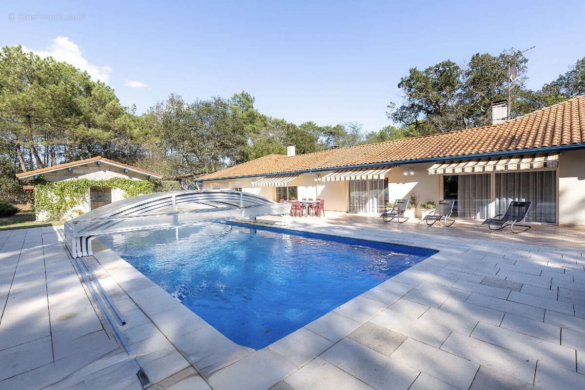 Maison à vendre, 300m², Herm