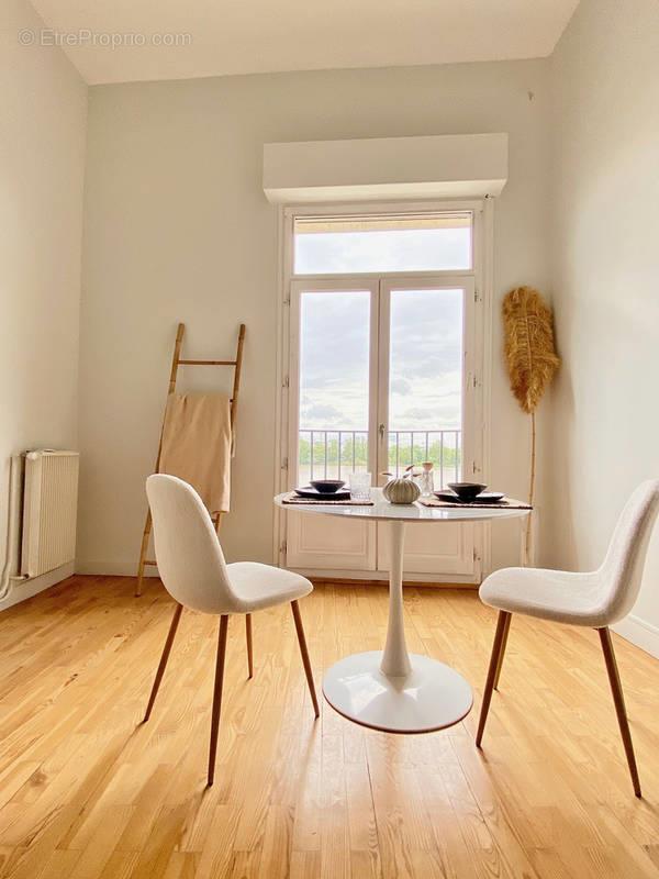 Appartement à vendre, 55m², Bordeaux