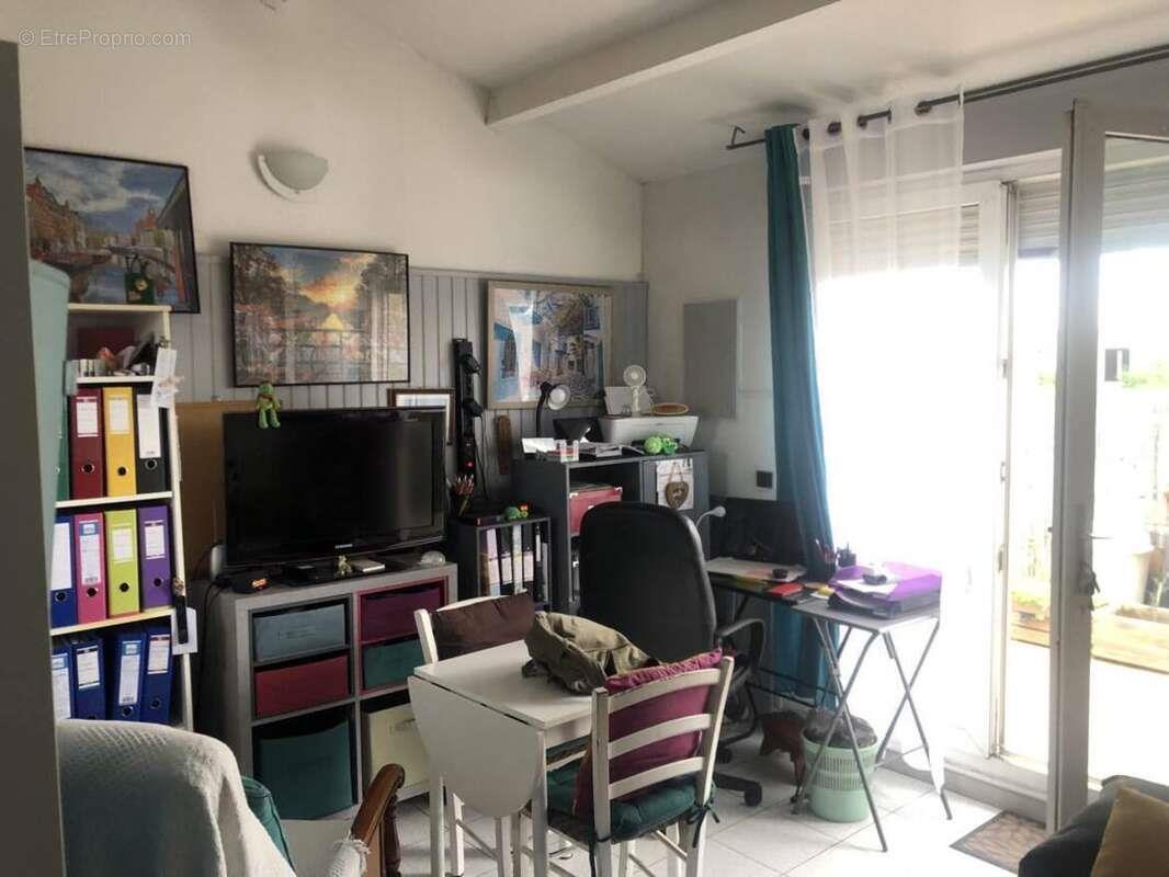 Appartement à vendre, 24m², Nîmes