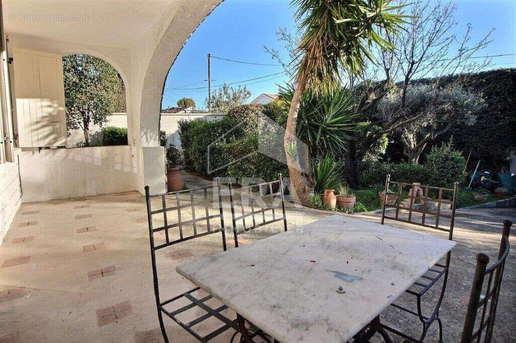 Maison à vendre, 184m², Marseille 12ème