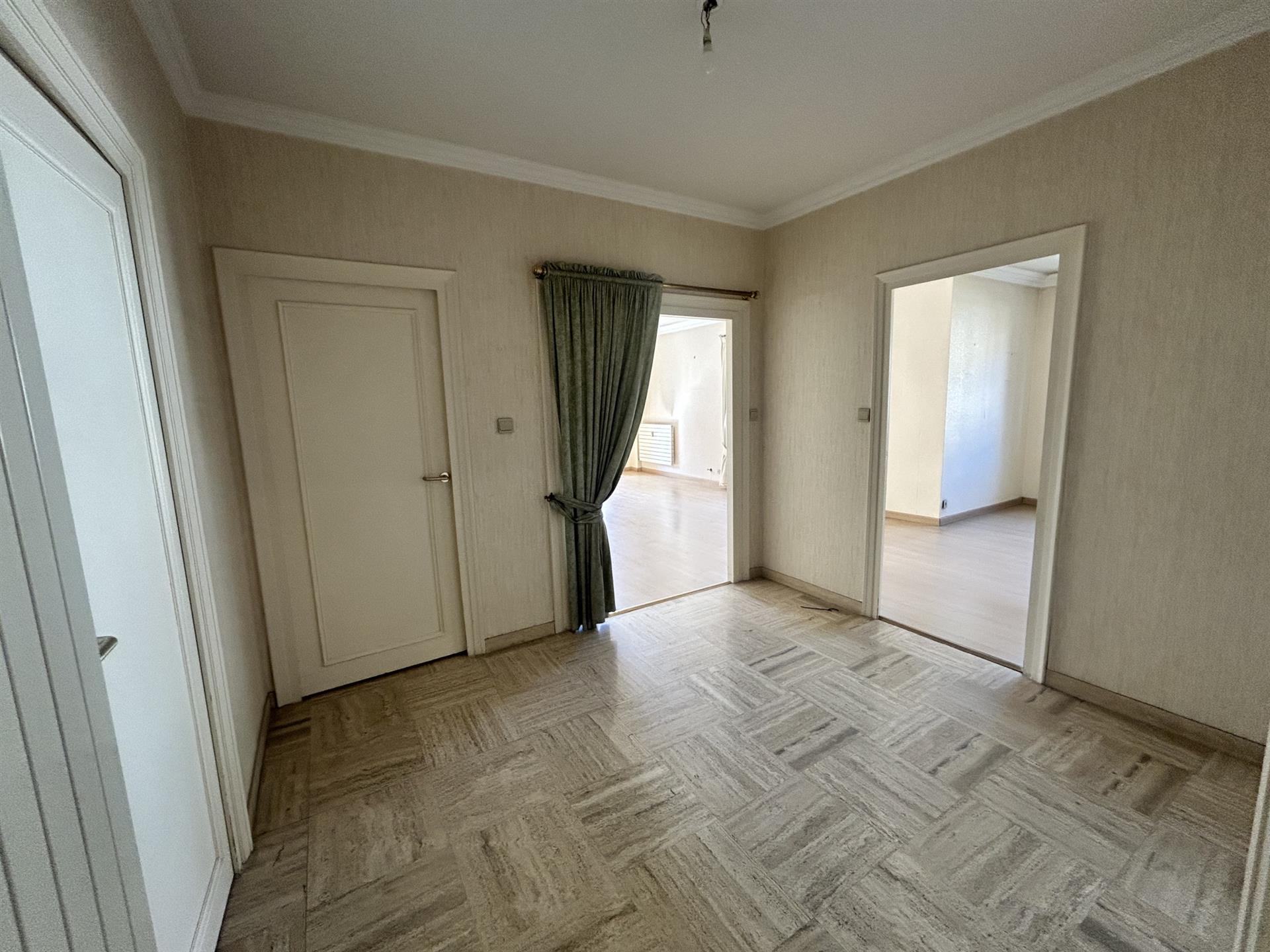 Appartement à vendre, 151m², Saint-Etienne