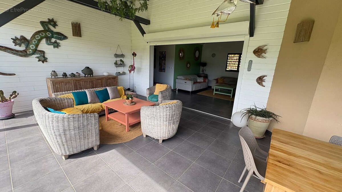 Maison à vendre, 115m², Le Gosier