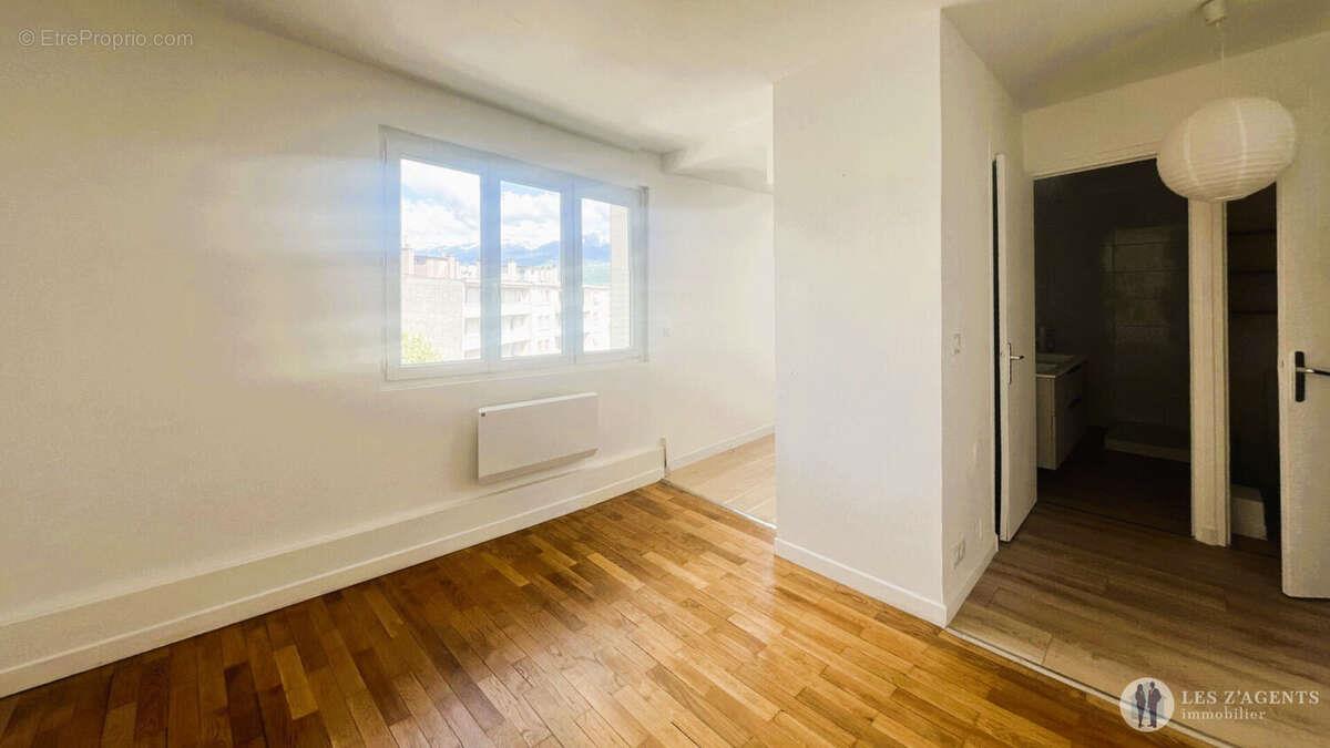 Appartement à vendre, 35m², Grenoble