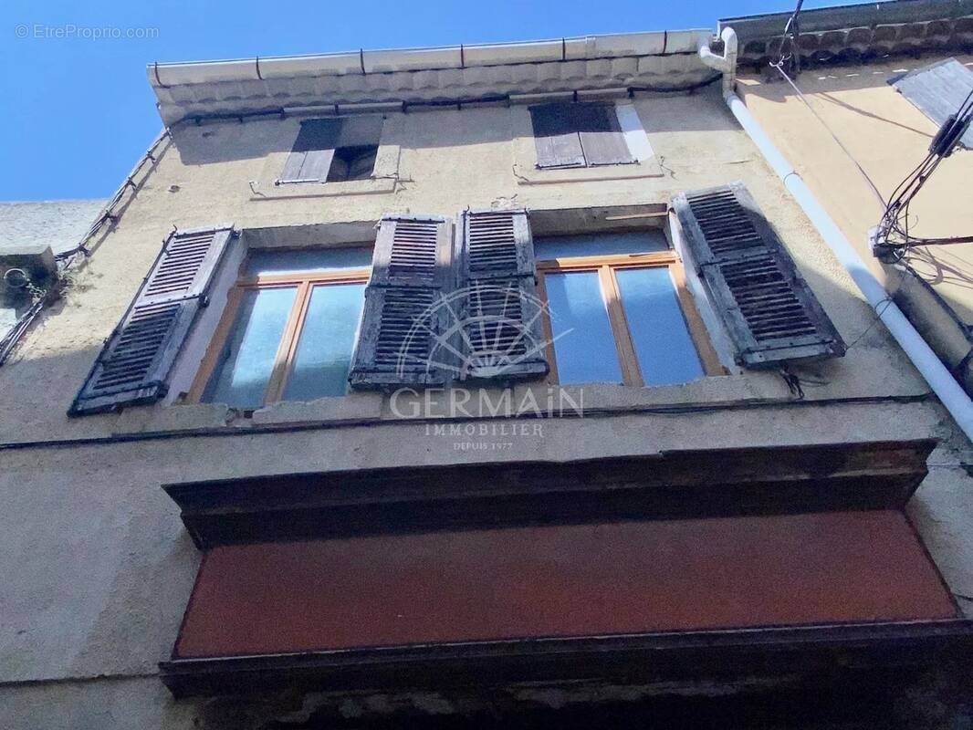 Appartement à vendre, 100m², L'Isle-sur-la-Sorgue