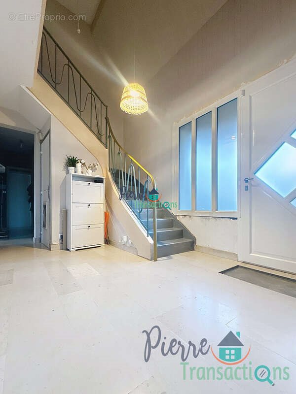 Maison à vendre, 187m², Lillebonne