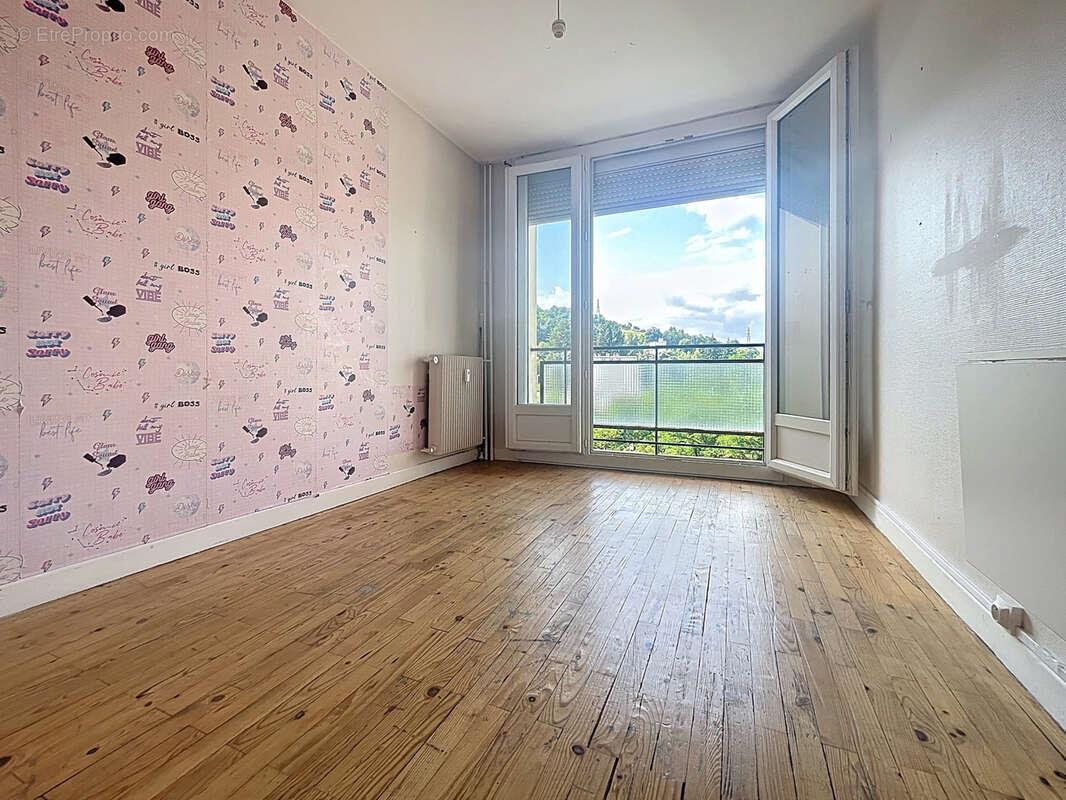 Appartement à vendre, 74m², Saint-Etienne