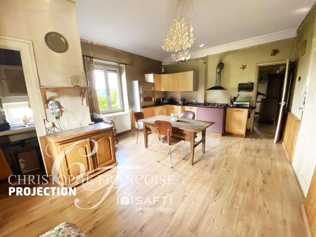Maison à vendre, 184m², Champdor