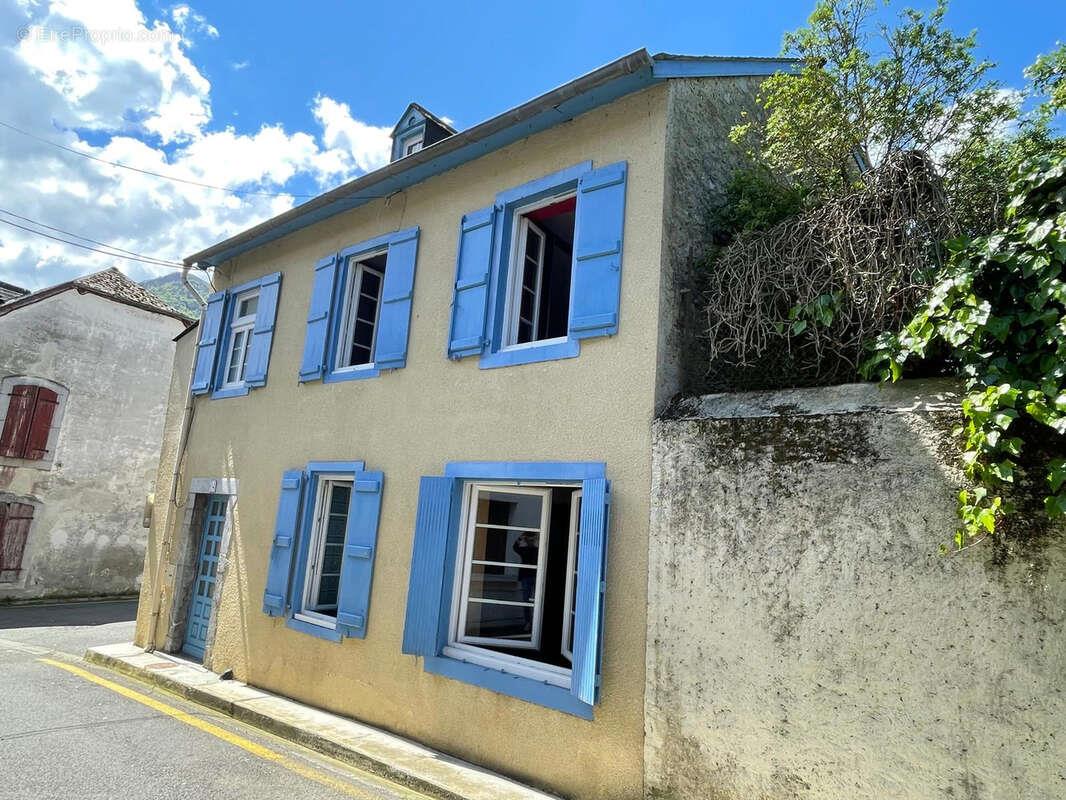 Maison à vendre, 65m², Saint-Pé-de-Bigorre