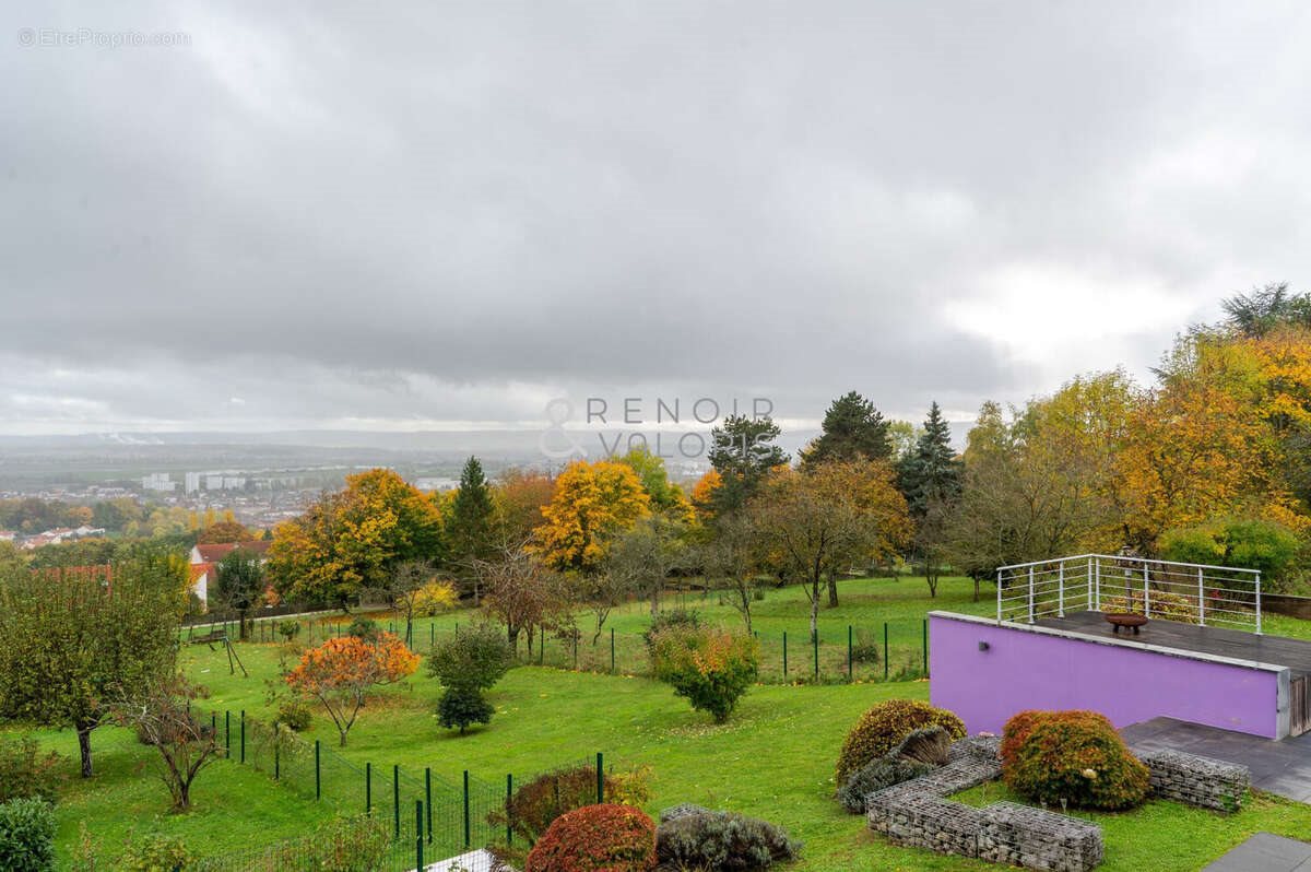 Maison à vendre, 320m², Dommartemont