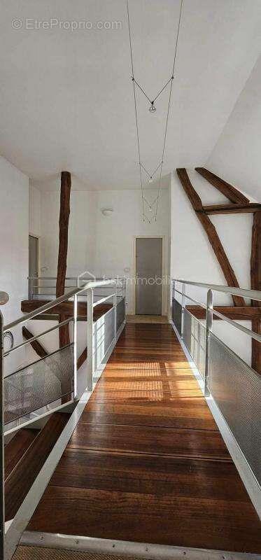 Appartement à vendre, 700m², Sains-en-Amiénois