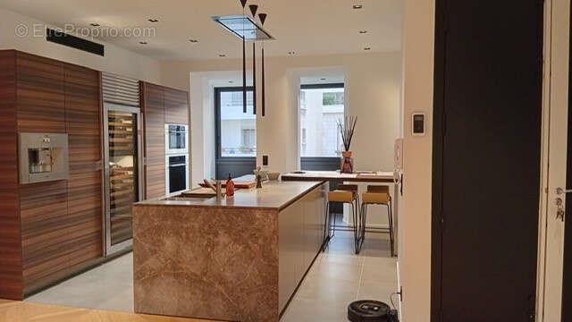 Appartement à vendre, 120m², Marseille 8ème