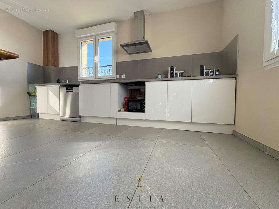 Appartement à vendre, 153m², Neuves-Maisons