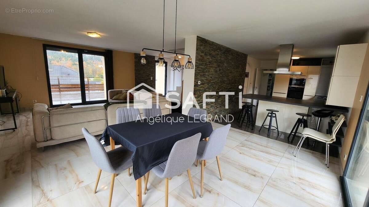 Maison à vendre, 200m², Morbier