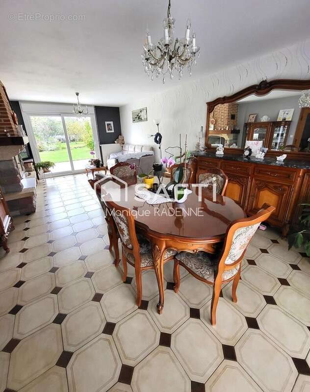 Maison à vendre, 124m², Bouquemaison