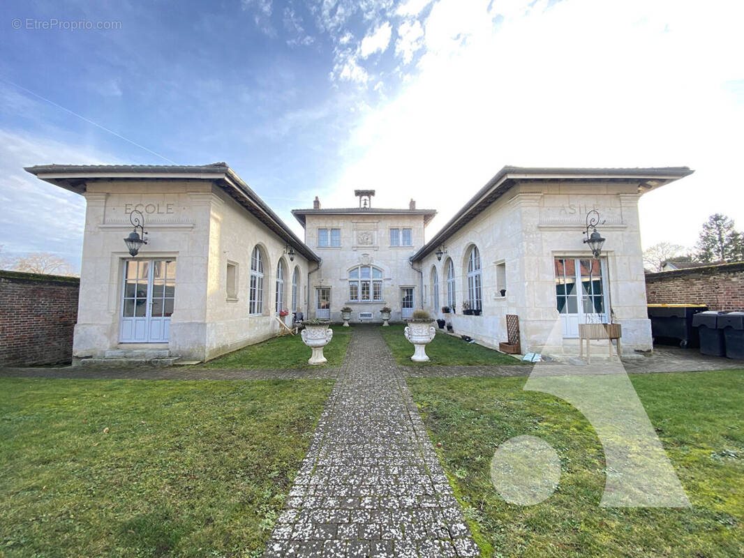 Appartement à vendre, 406m², Villers-Cotterêts