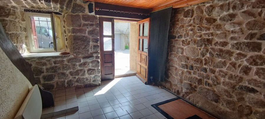 Maison à vendre, 65m², Lachapelle-sous-Chanéac