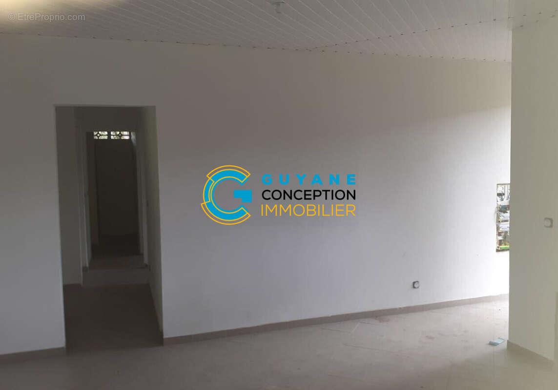 Appartement à vendre, 57m², Saint-Laurent-du-Maroni