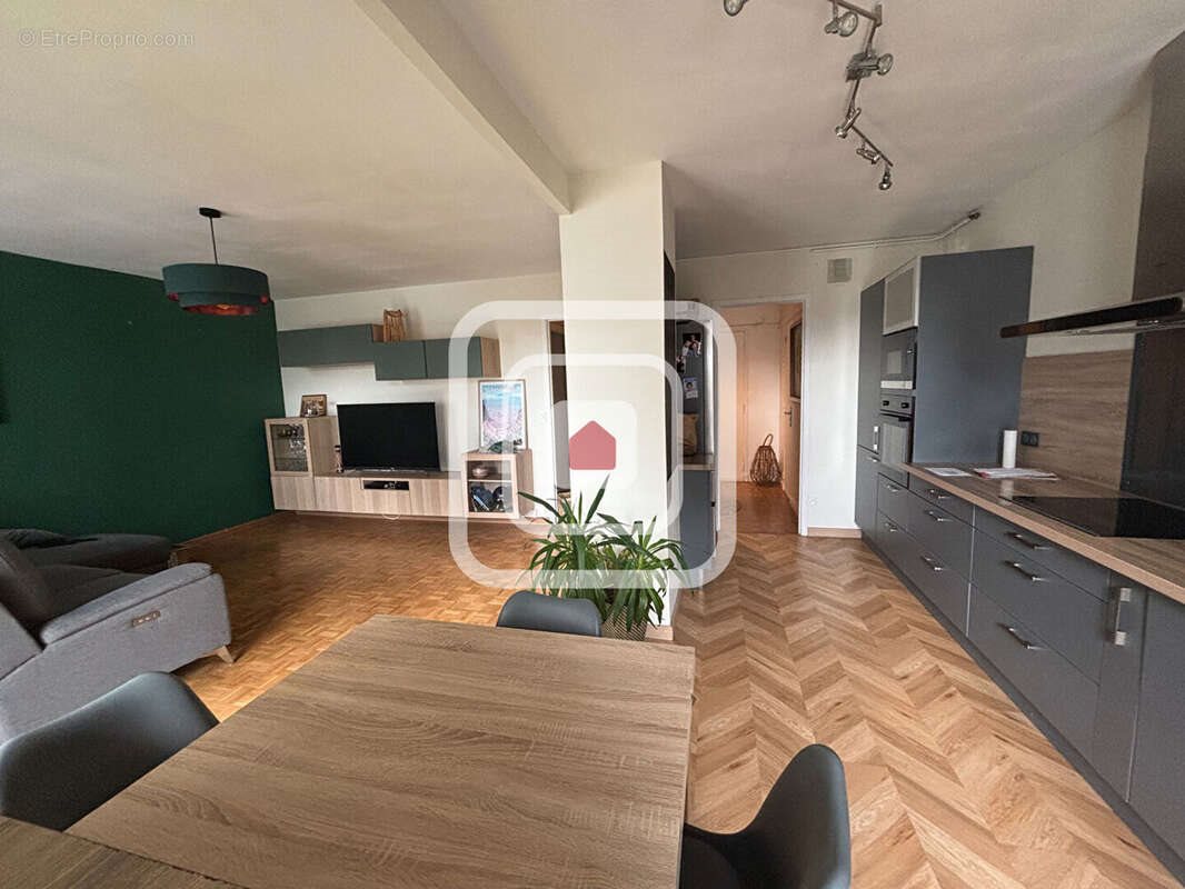 Appartement à vendre, 79m², Reims