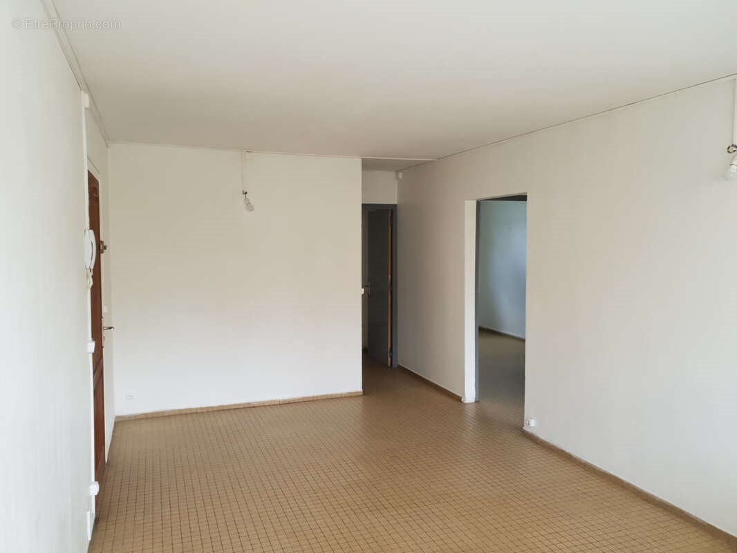 Appartement à vendre, 55m², Les Abymes