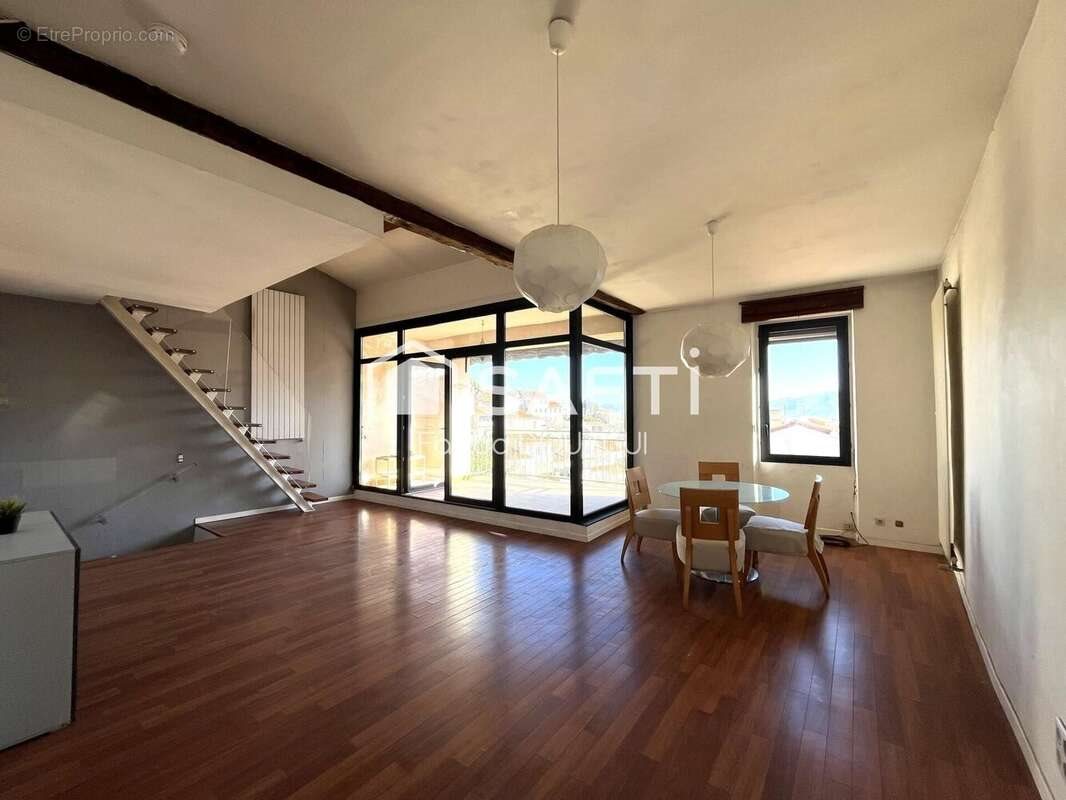 Maison à vendre, 234m², Marseille 6ème