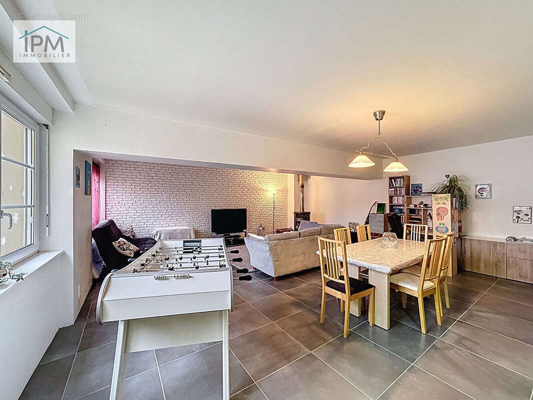 Appartement à vendre, 184m², Traenheim