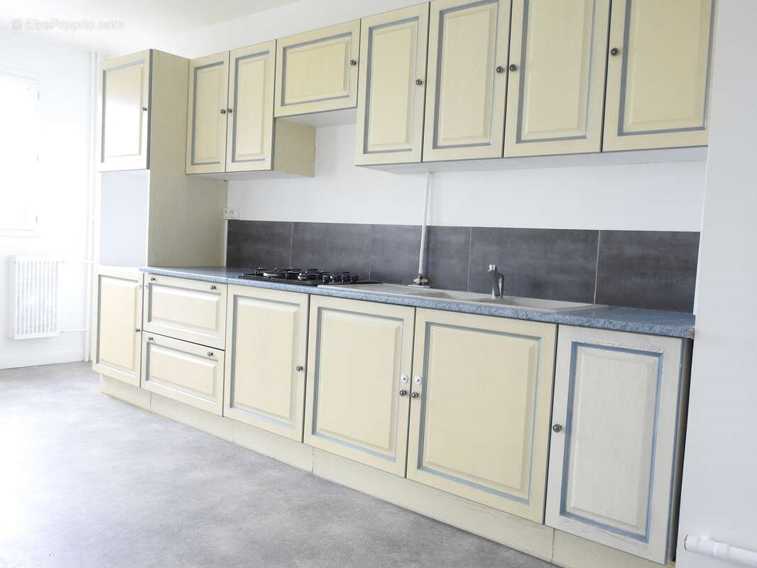 Appartement à vendre, 76m², Charleville-Mézières